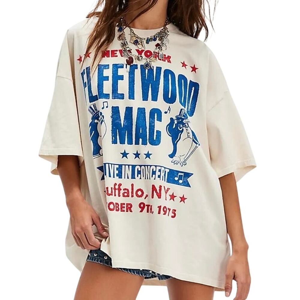DAYDREAMER Fleetwood Mac Live In Concert Tee One Size P2P 27” New with Tag SOO